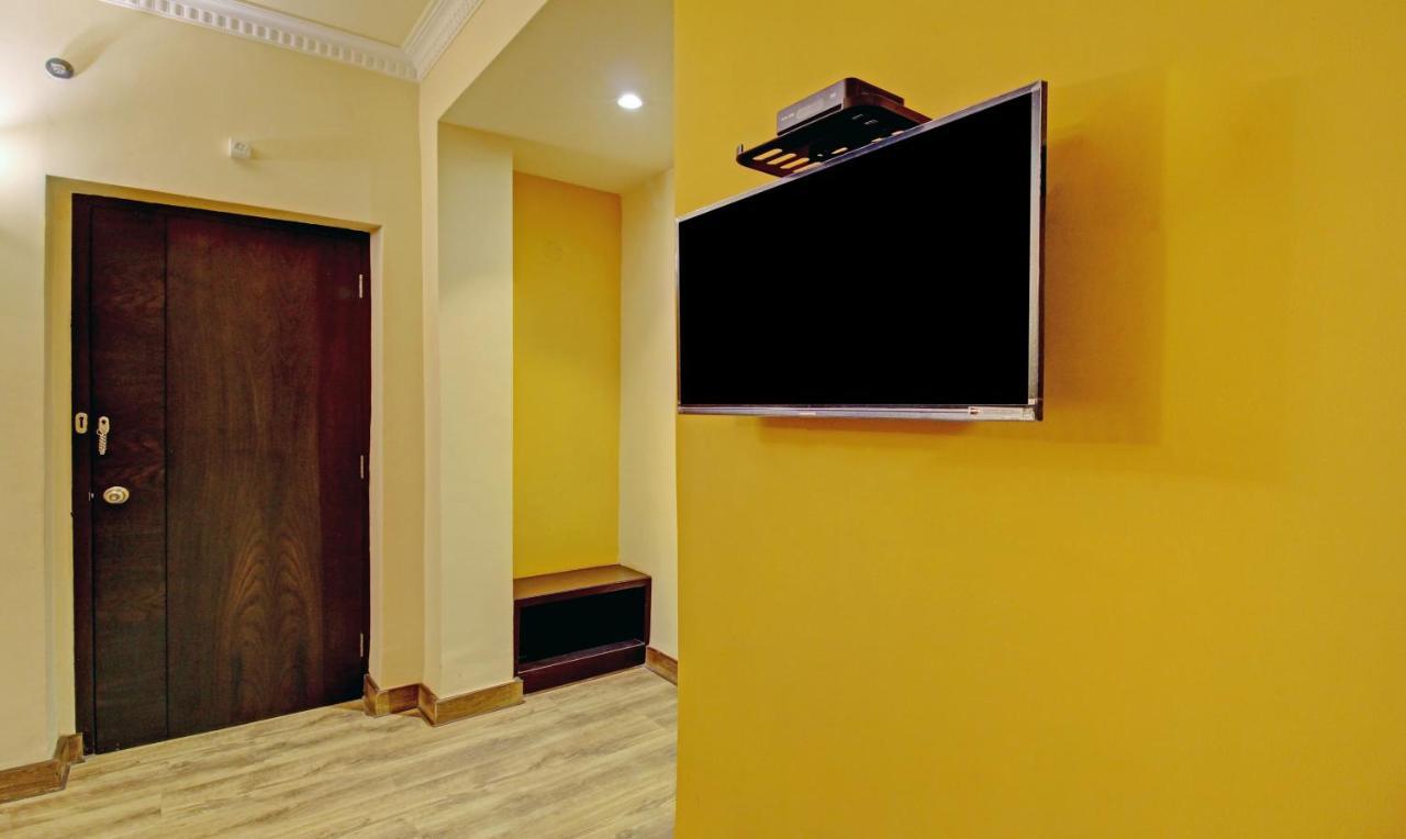 Treebo Asl Prime, Near Ballygunge Railway Station Calcutta Extérieur photo