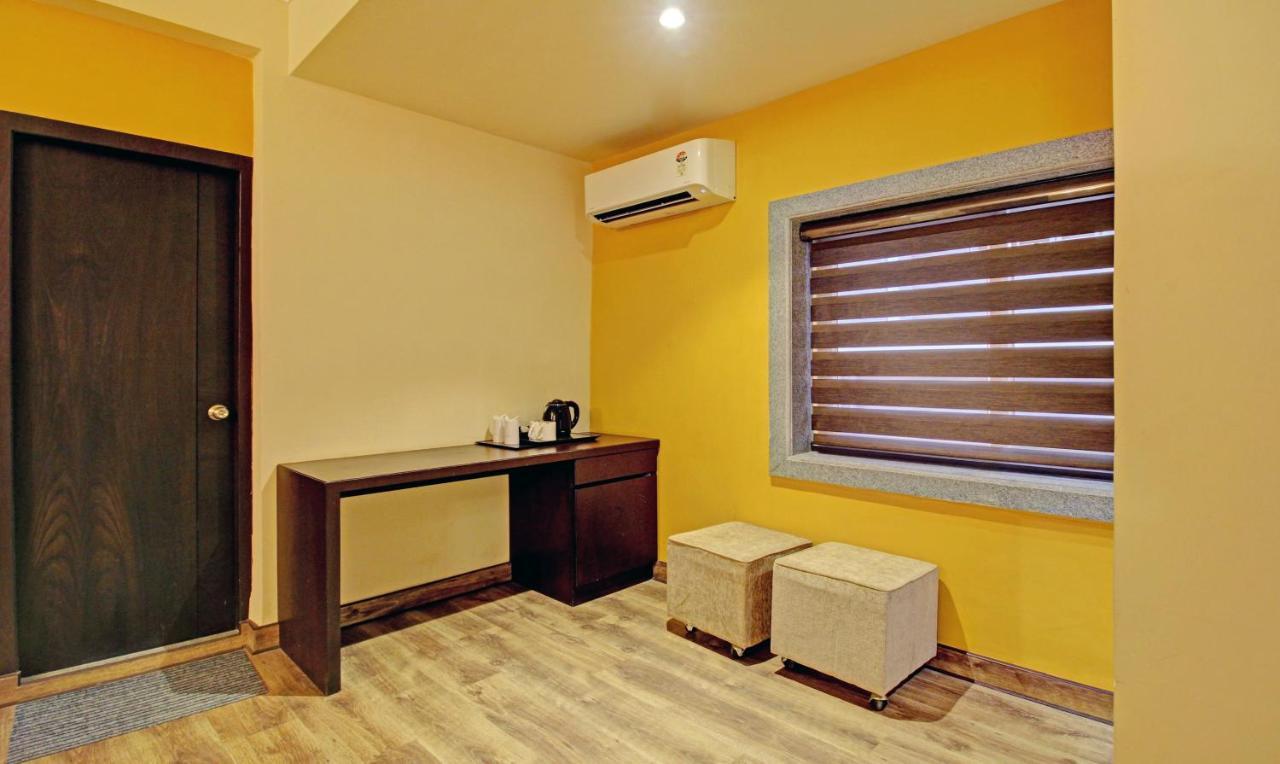 Treebo Asl Prime, Near Ballygunge Railway Station Calcutta Extérieur photo